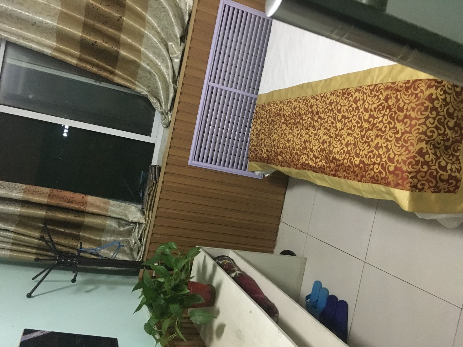 标准大床房