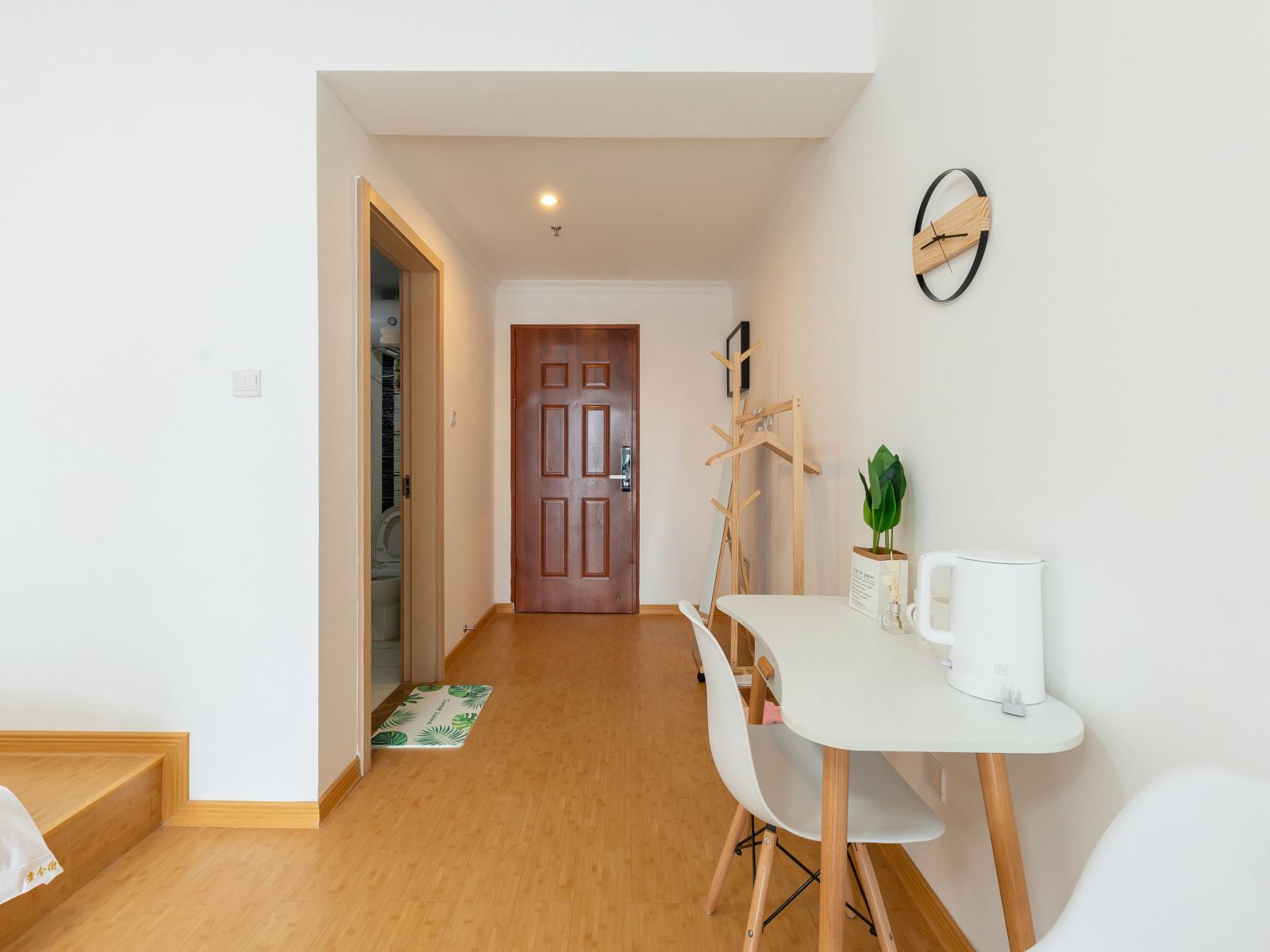 原木榻榻米大床房