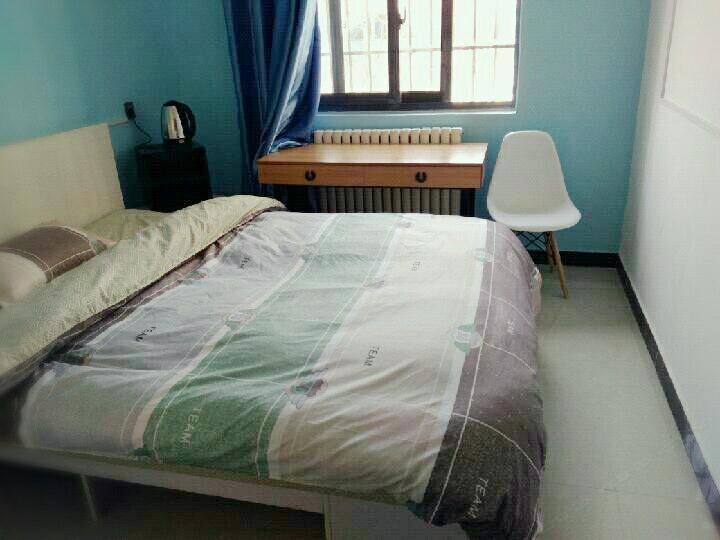 豪华大床房