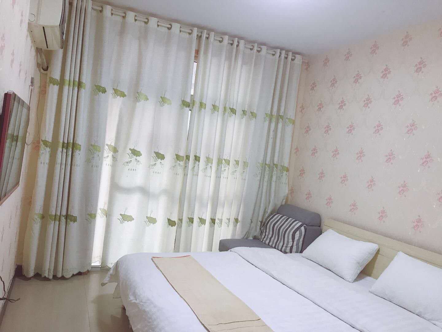 温馨大床房