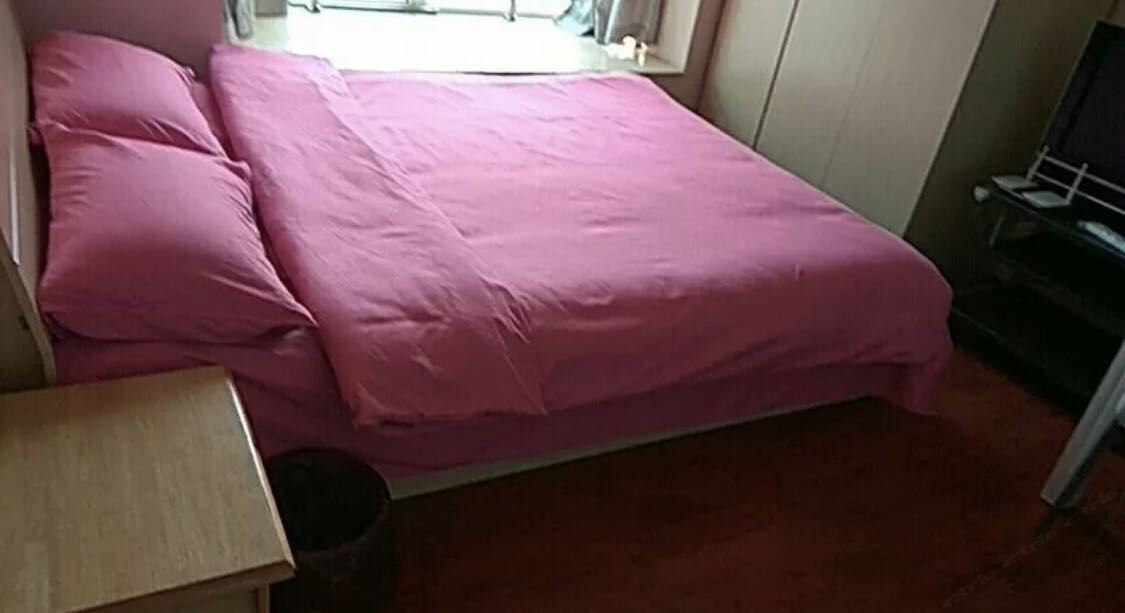 舒适大床房