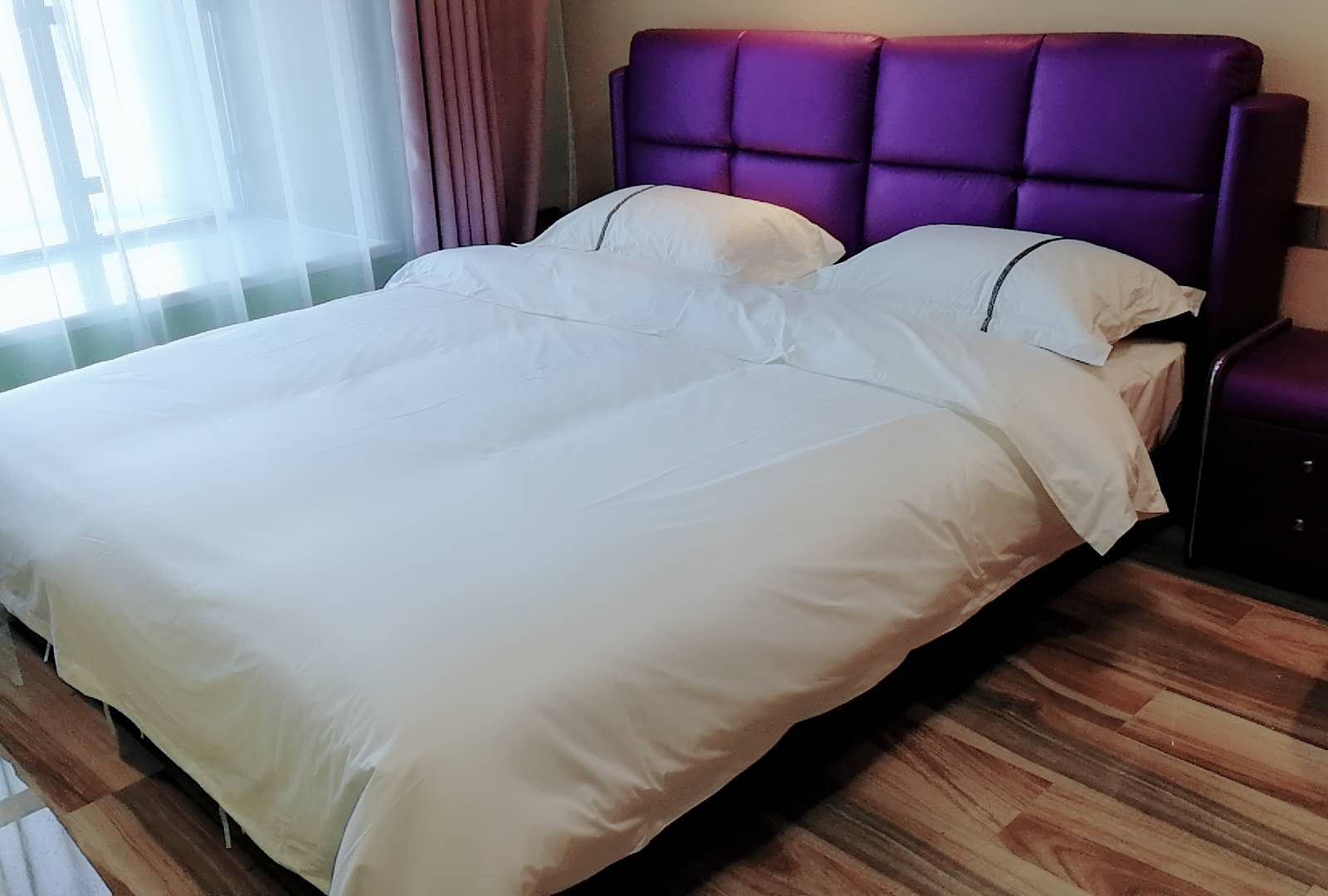 美景大床房