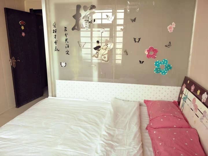 豪华大床房