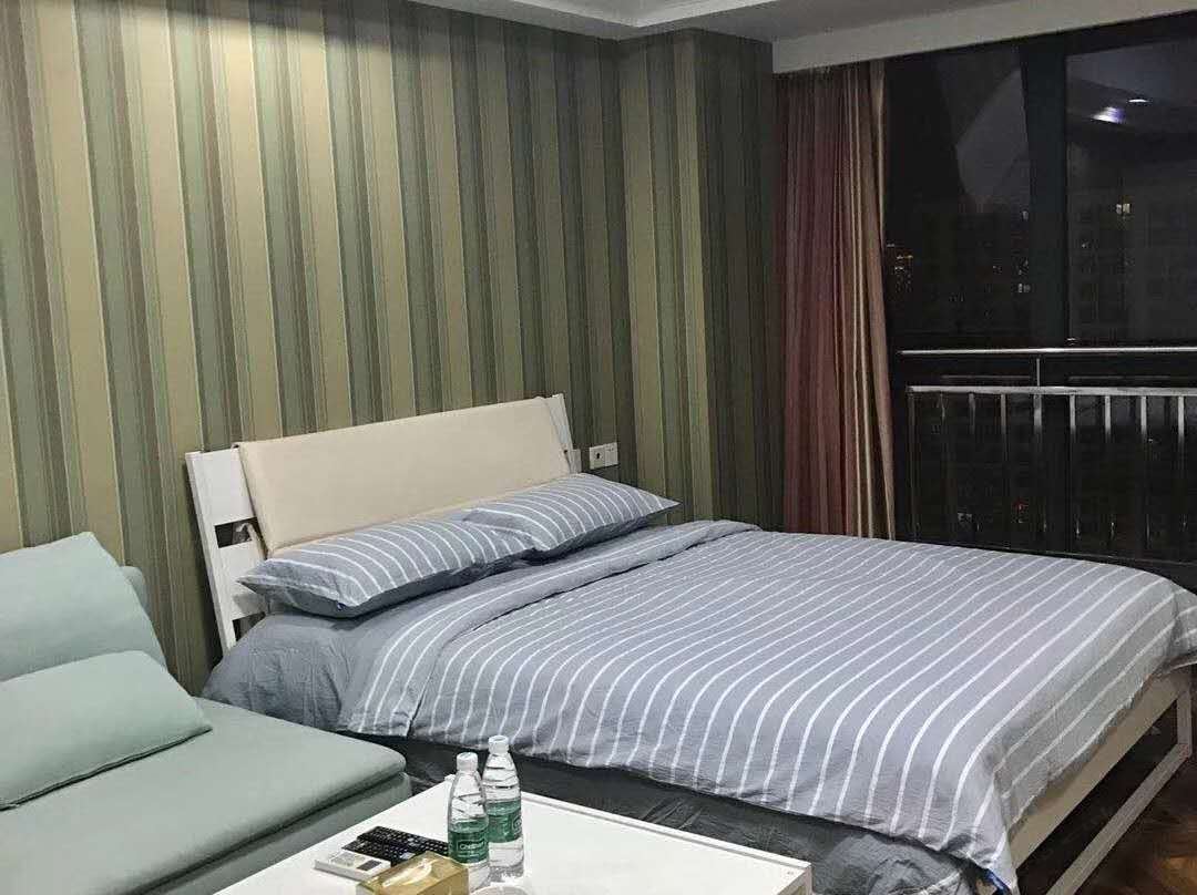 温馨大床房