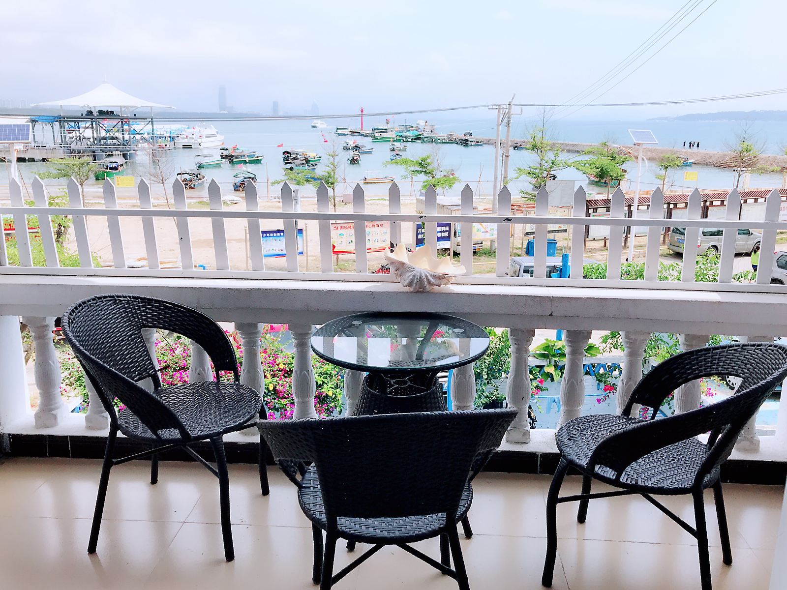 榻榻米海景大床房(独立观海阳台)