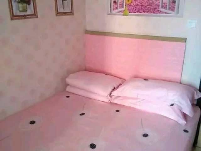 电脑大床房