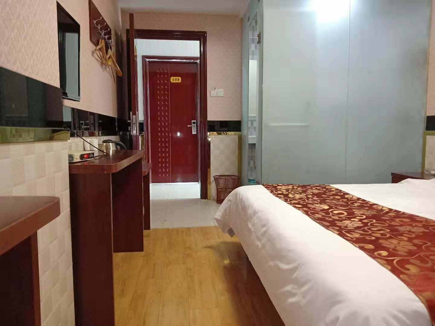 豪华大床房