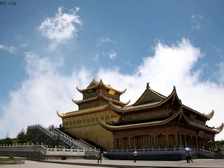峨眉山那个旅行团好_多少钱峨眉山旅游_去峨眉山游怎么省钱