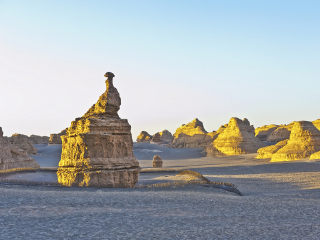 2023兰州九日游多少钱_兰州旅游包团_去兰州的旅游费用