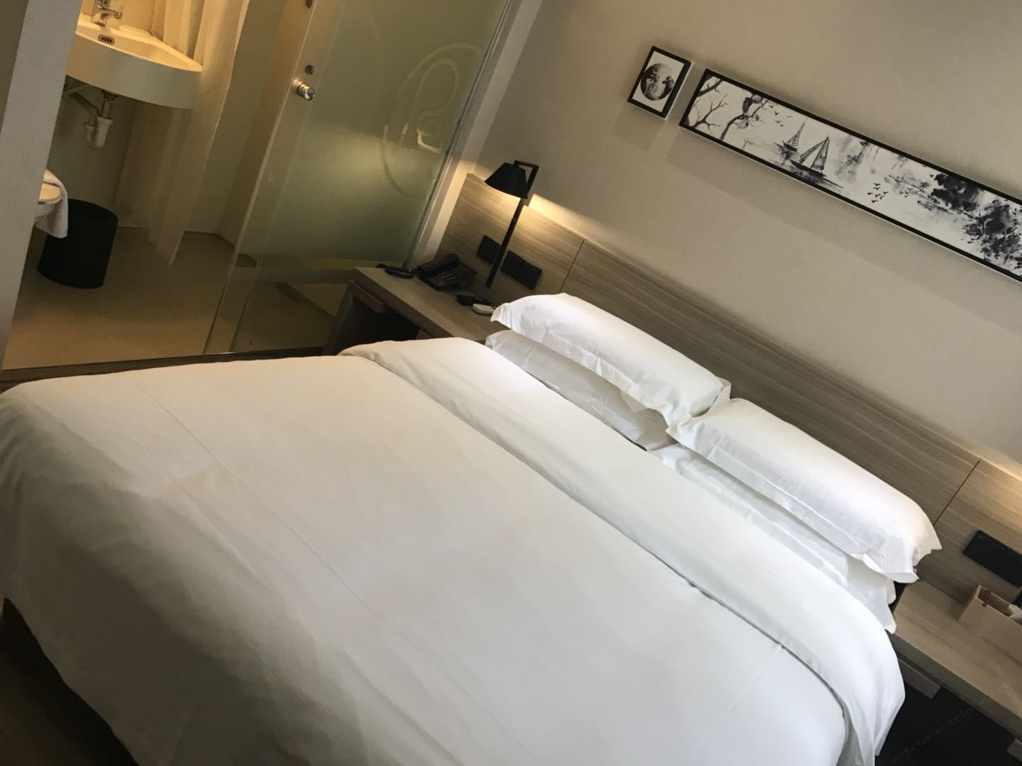 大床房