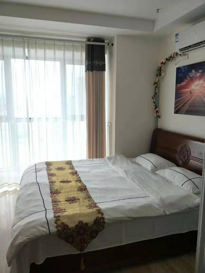 市景休闲大床房