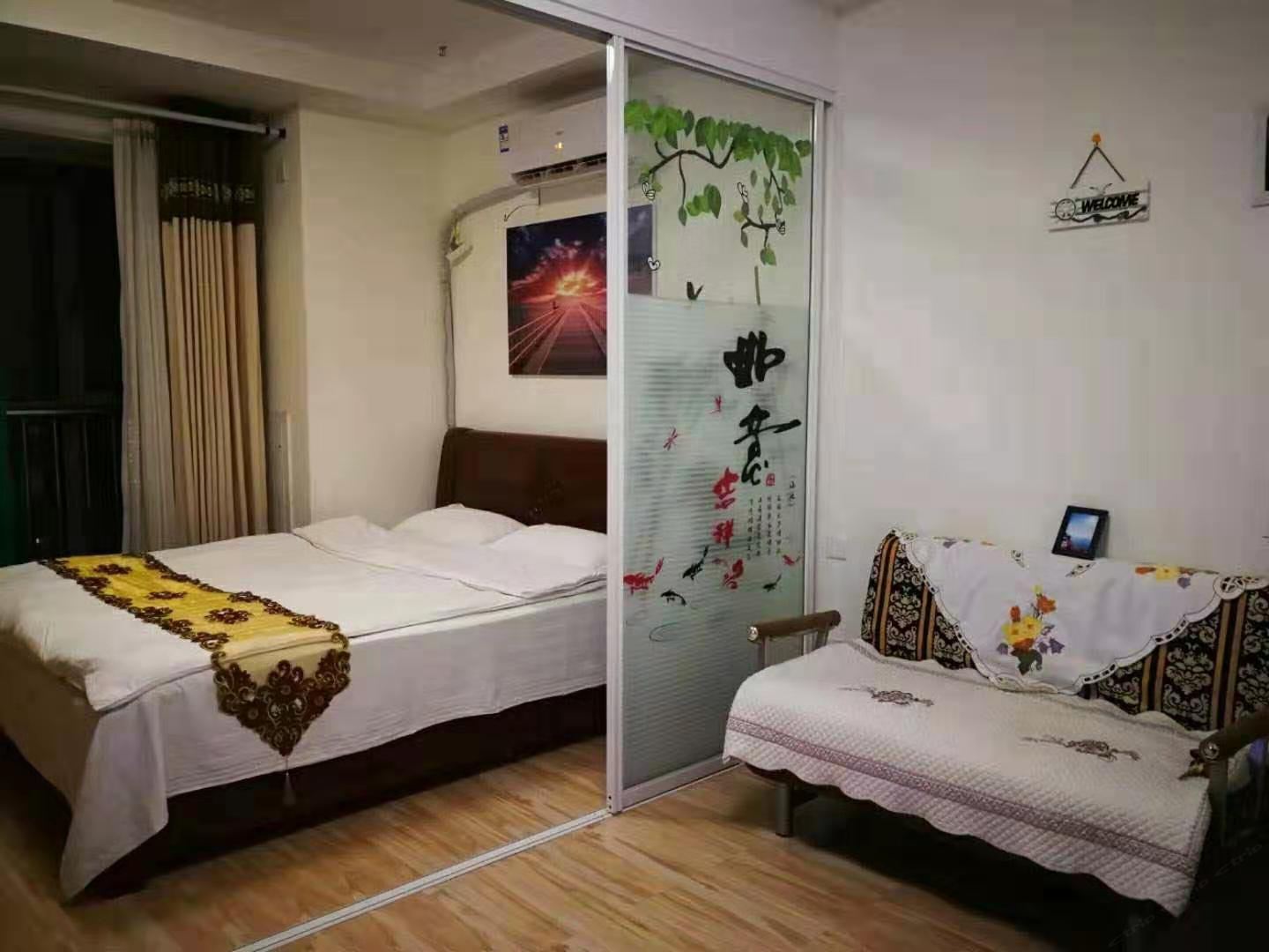 市景休闲大床房
