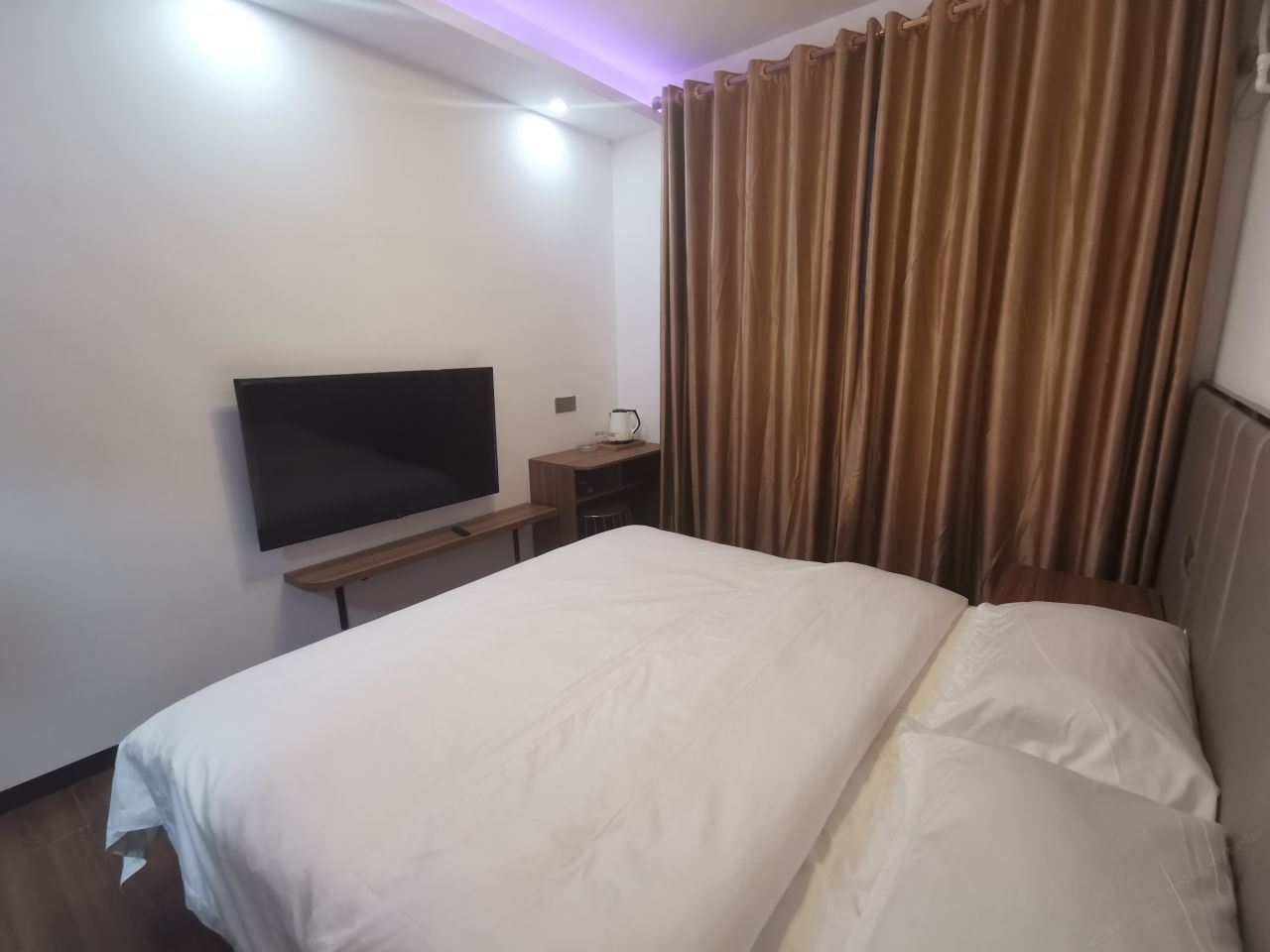 温馨大床房