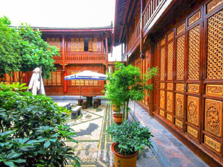 腾冲旅游旅行团多少钱_去腾冲旅游费用多少_腾冲旅游5日游多少钱