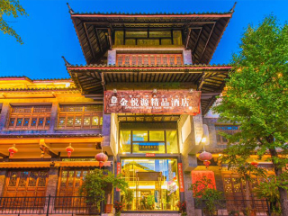 麗江瀘沽湖跟團(tuán)游與自由行_麗江瀘沽湖游組團(tuán)_去麗江瀘沽湖旅游多少錢(qián)