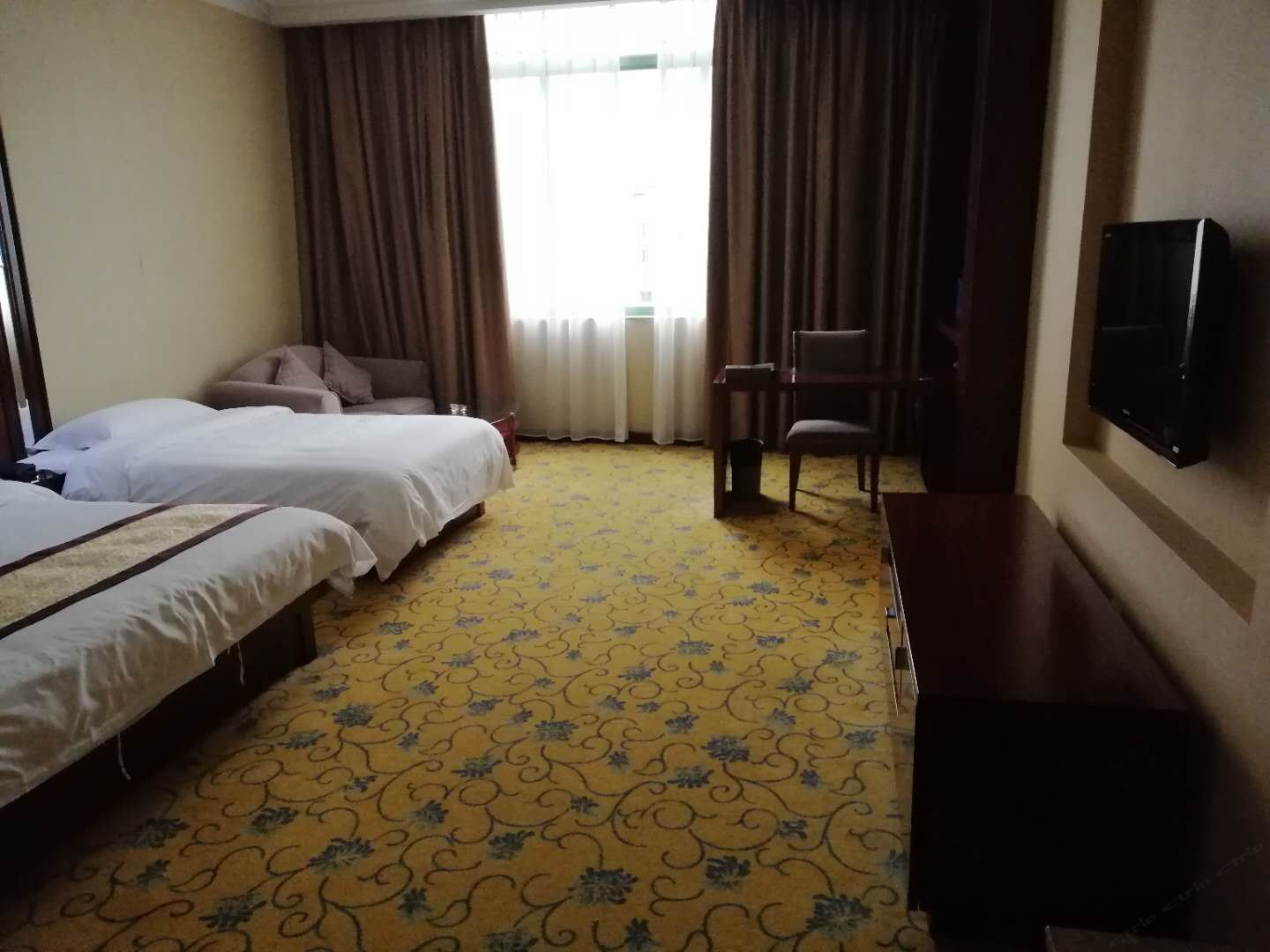 豪华双床房