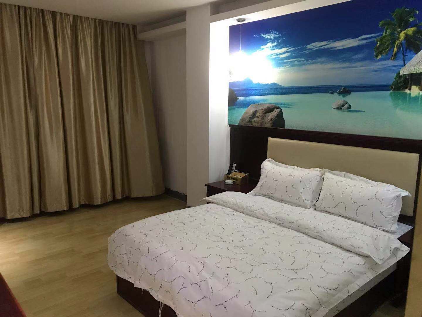 豪华大床房