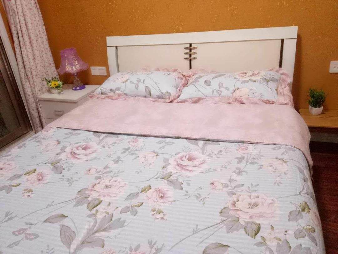 舒适大床房