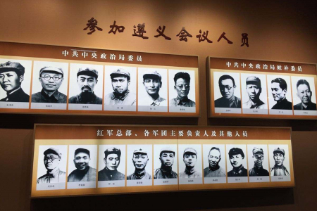 <黄果树瀑布-镇远古镇-遵义-茅台-荔波小七孔-西江千户苗寨-梵净山8日游>全程1车1导,品10大特色宴,宿高标酒店,贵州全景之旅(当地游) <黄果树瀑布-镇远古镇-遵义-茅台-荔波小七孔-西江千户苗寨-梵净山8日游>全程1车1导,品10大特色宴,宿高标酒店,贵州全景之旅(当地游)