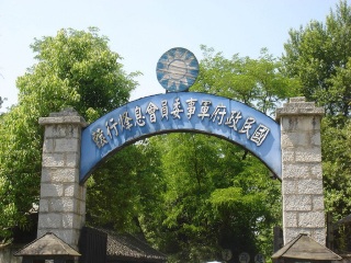 黄果树7日游跟团_冬季黄果树旅行_黄果树九月旅游