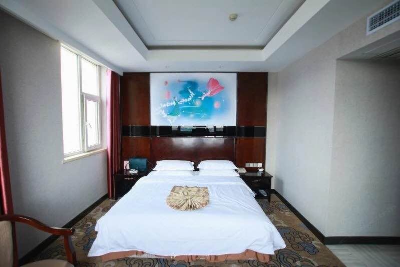 豪华大床房