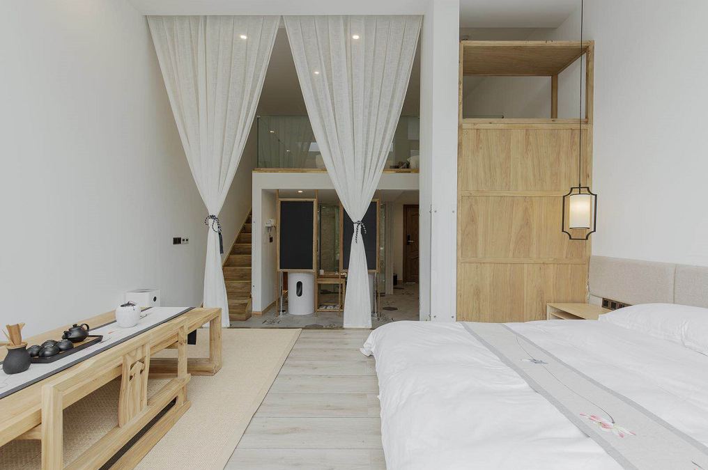 苍术LOFT家庭房