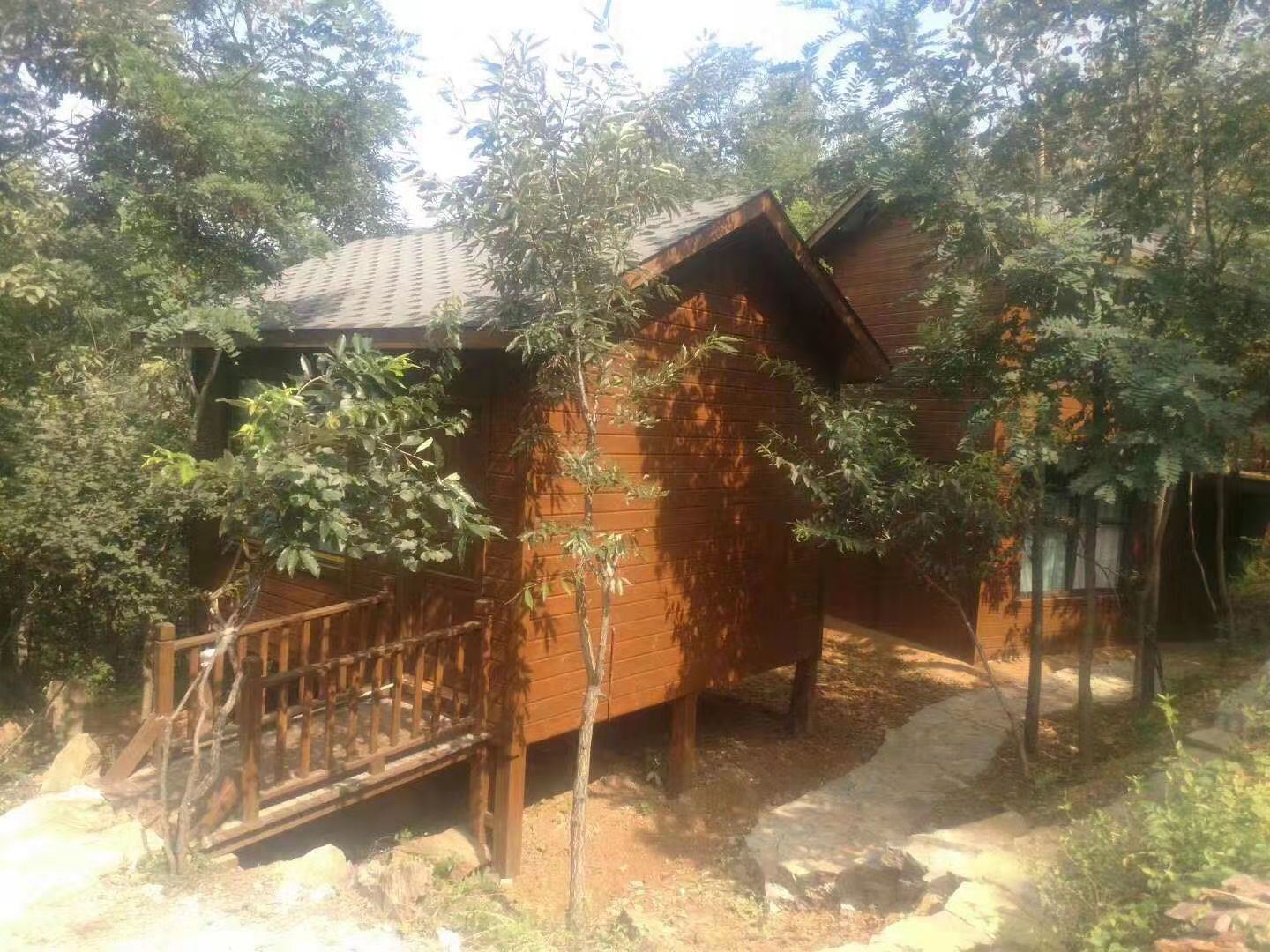 木屋大床房