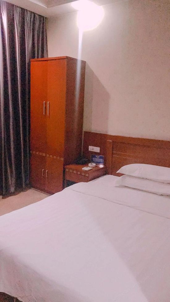 特惠大床房