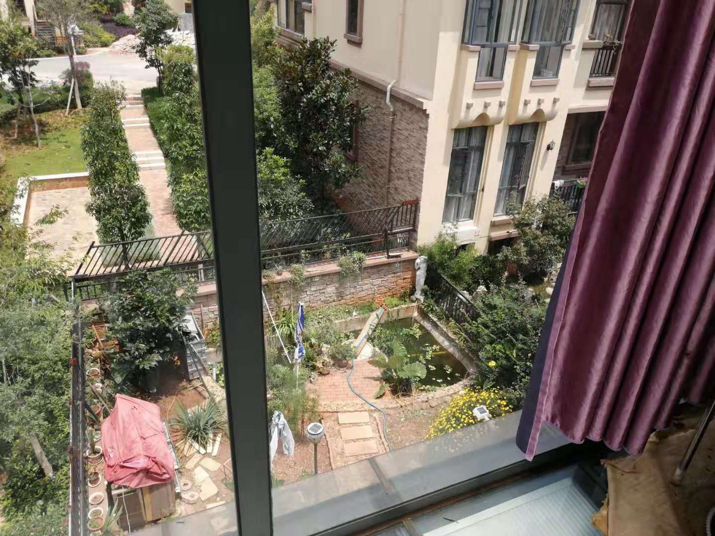 星空的黑白键