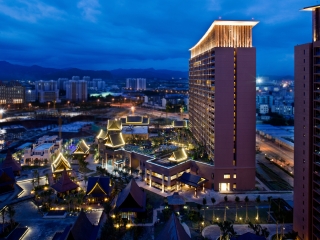 去海南三亞旅游_海南三亞旅游團(tuán)報(bào)價(jià)_海南三亞跟團(tuán)游與自由行