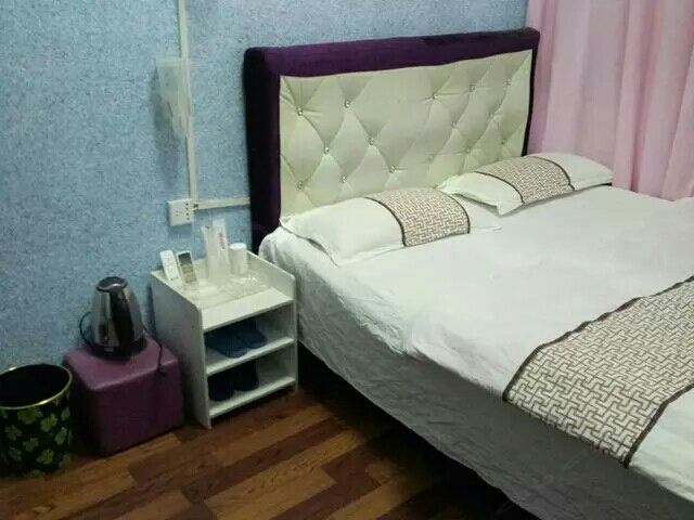迷你大床房