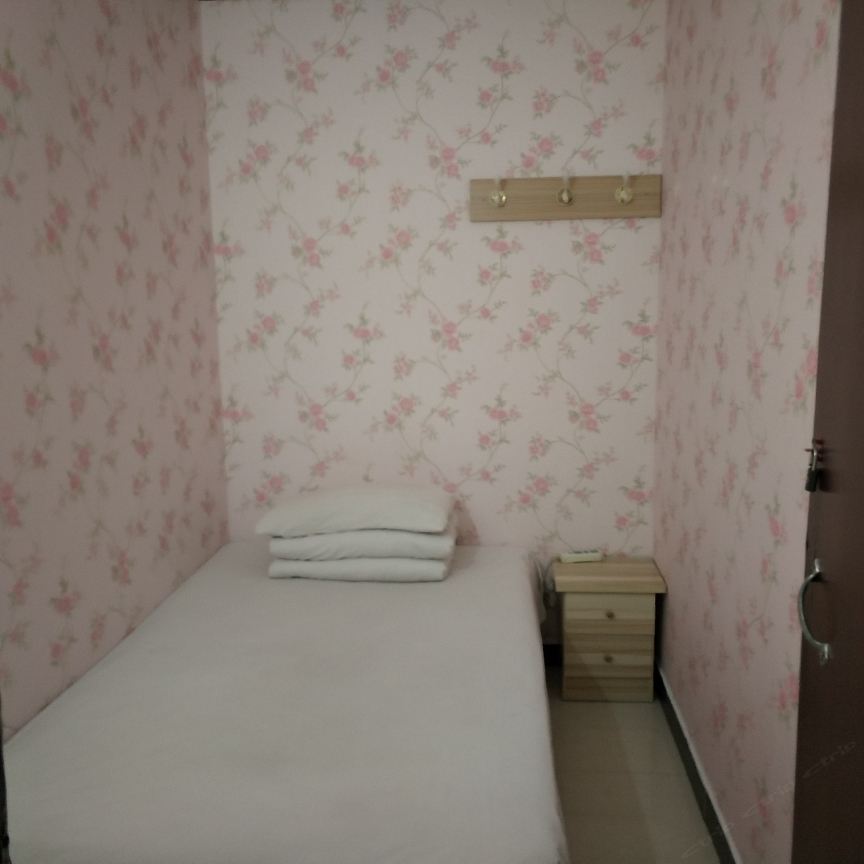 舒适大单间(公共卫浴)