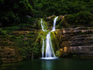 六月至云台山-龙门石窟-少林寺旅游_云台山-龙门石窟-少林寺特价旅游团报价_云台山-龙门石窟-少林寺旅游六日