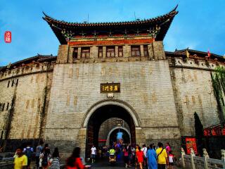 六月至云台山-龙门石窟-少林寺旅游_云台山-龙门石窟-少林寺特价旅游团报价_云台山-龙门石窟-少林寺旅游六日