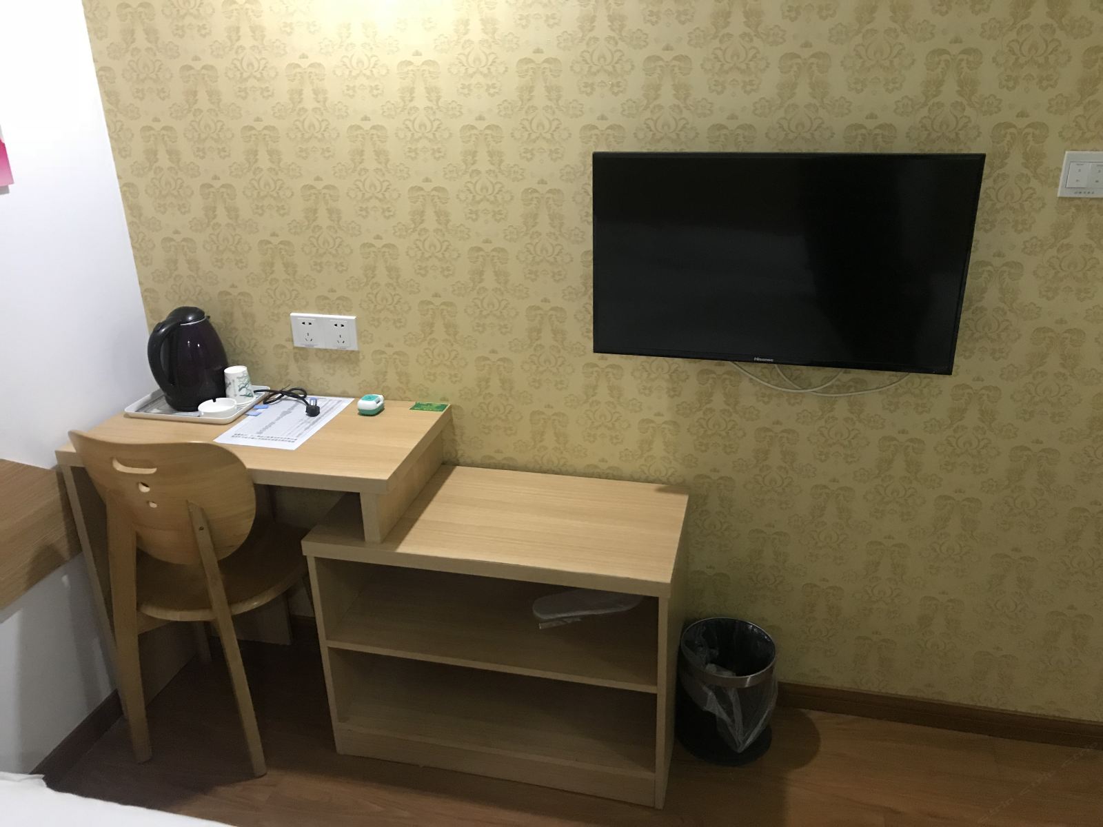 阳光标准间