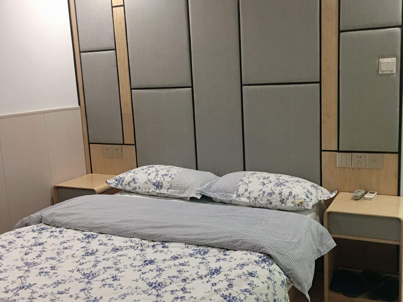 商务大床房