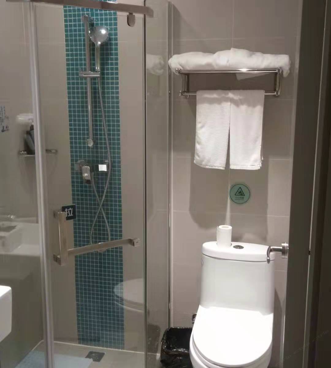 惠选大床房