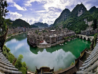 貴州黃果樹瀑布特價旅游團(tuán)報(bào)價_去貴州黃果樹瀑布靠譜的旅行團(tuán)_貴州黃果樹瀑布自由游價格多少