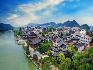 貴州黃果樹瀑布特價旅游團(tuán)報(bào)價_去貴州黃果樹瀑布靠譜的旅行團(tuán)_貴州黃果樹瀑布自由游價格多少
