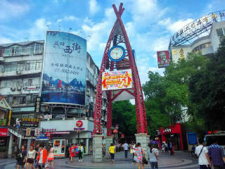 桂林陽朔旅游團(tuán)報(bào)價(jià)自由行_桂林陽朔旅游價(jià)格多少_桂林陽朔跟團(tuán)游與自由行