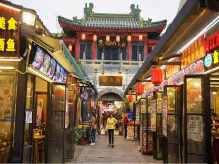 桂林陽朔旅游團(tuán)報(bào)價(jià)自由行_桂林陽朔旅游價(jià)格多少_桂林陽朔跟團(tuán)游與自由行