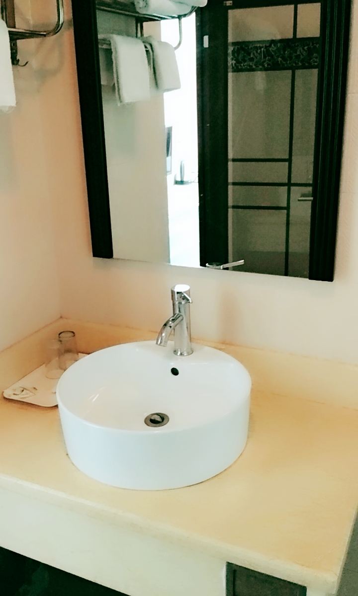 舒适双床房