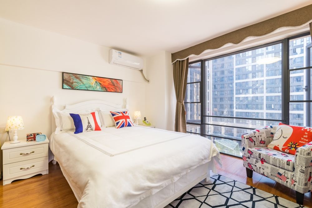 家庭复式两室一厅套房