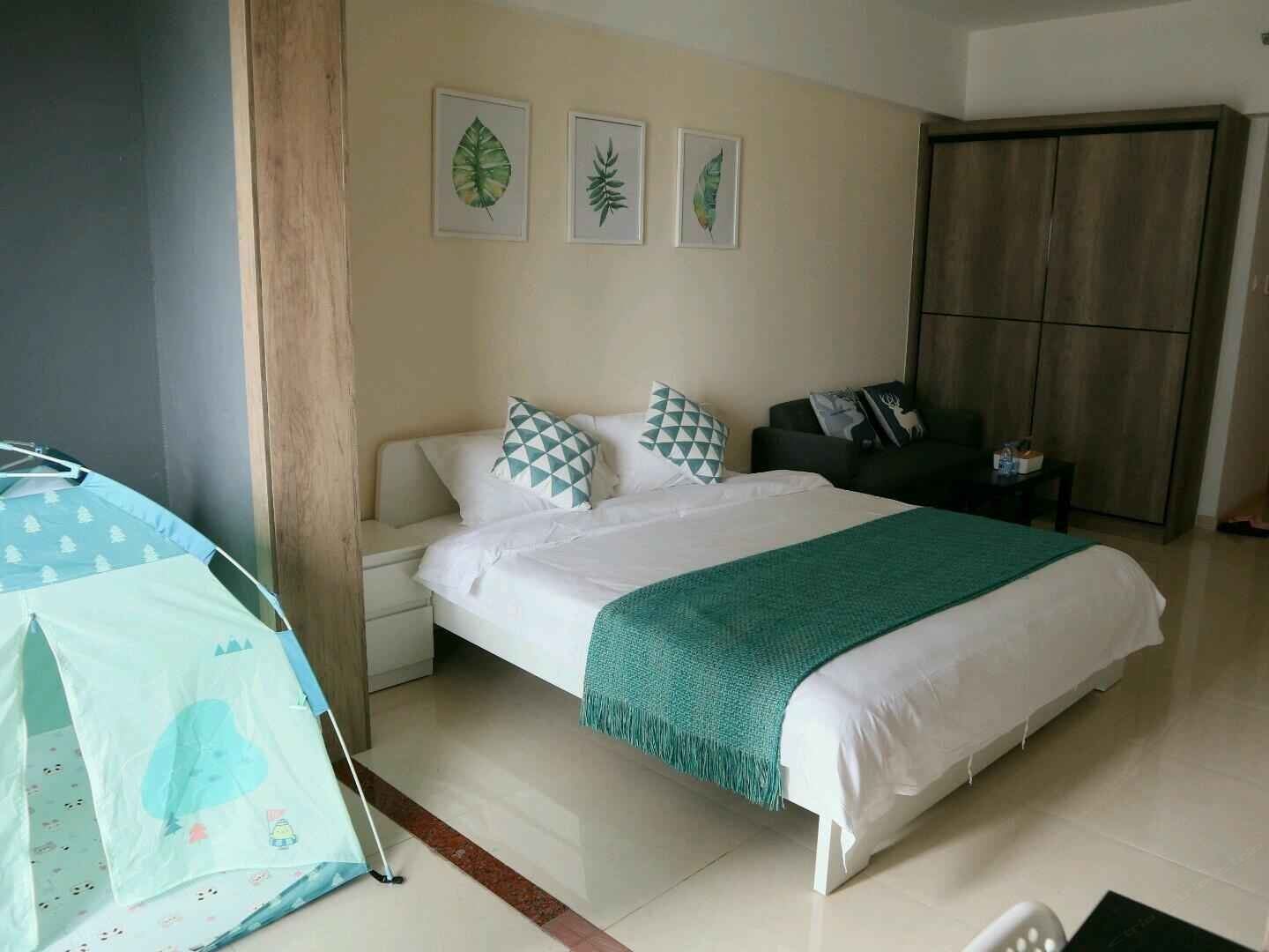 北欧雅致大床房