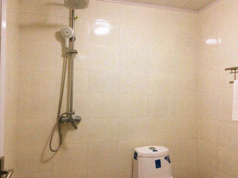 舒适大床房
