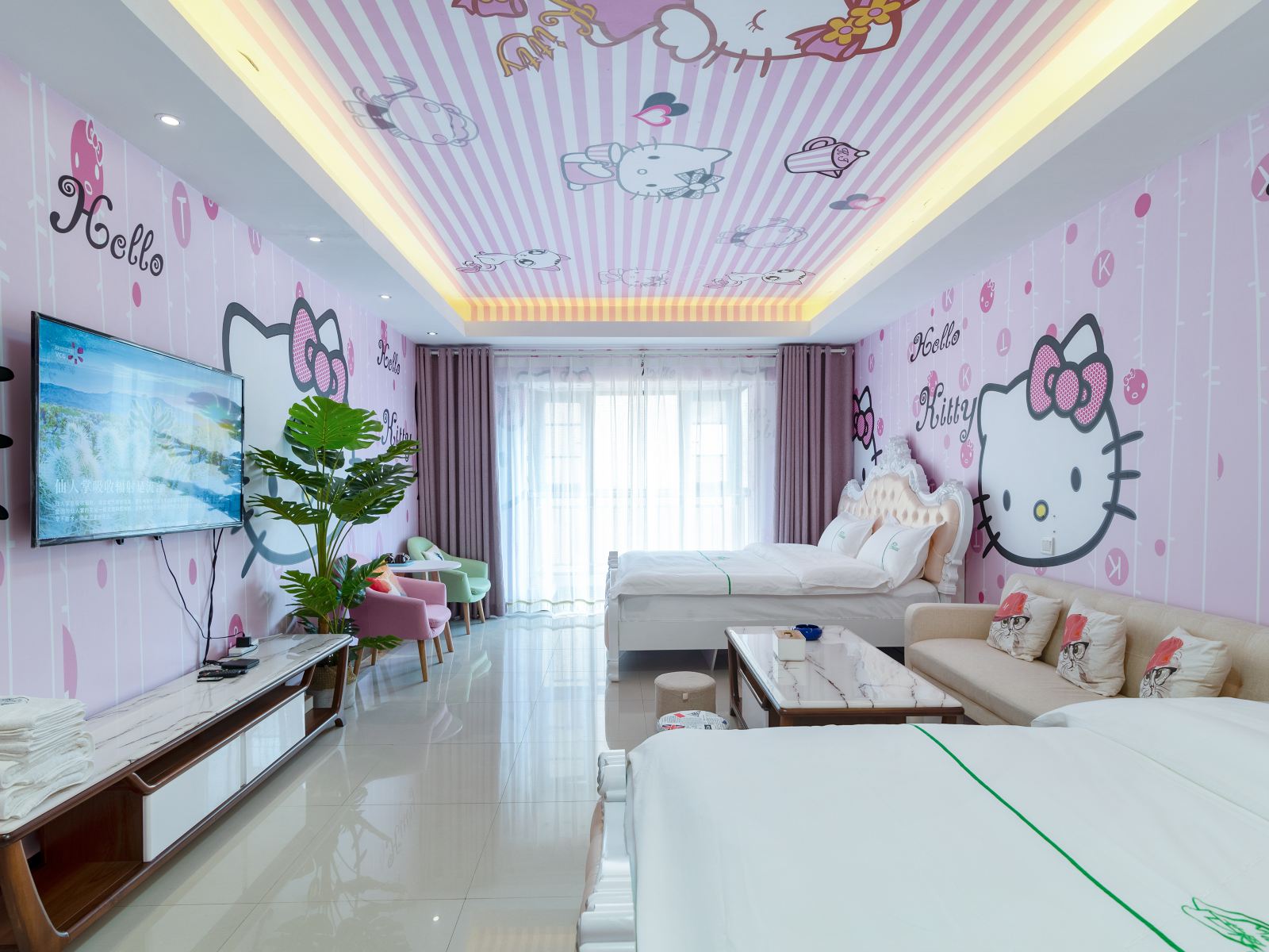 惬意时光hellokitty主题双床房