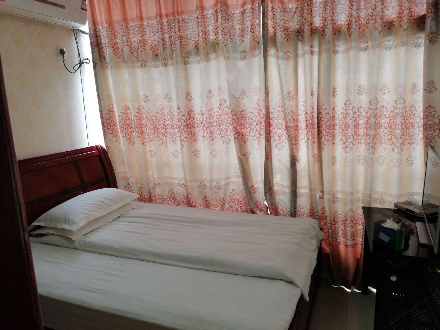 商务大床房