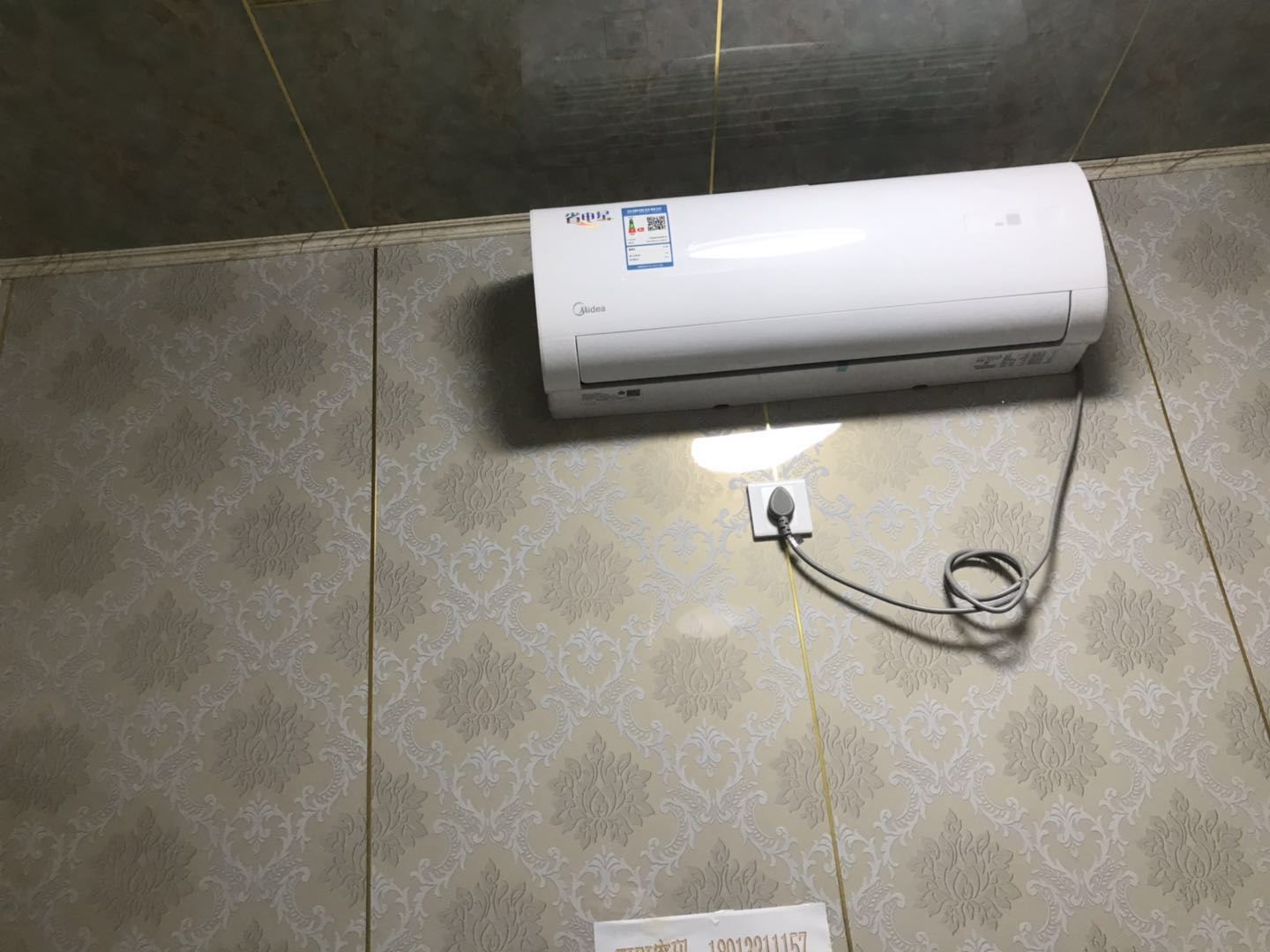 普通间(公共卫浴)