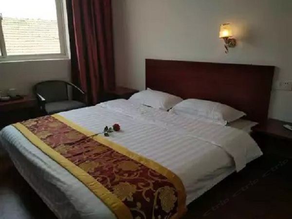 豪华大床房