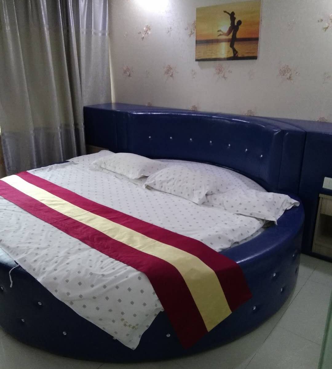 情侣房